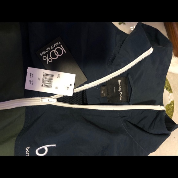 Windbreaker, full-zip, small, Barney Cools - Picture 5 of 6
